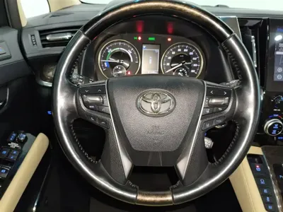Toyota Vellfire 2021, 76000 км, за 80670.24 USD - фото 10