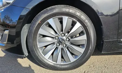 Kia K7 2016, 205198 км, за 3675.99 USD