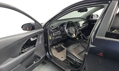 Kia Niro 2020, 78624 км, за 10437.18 USD - фото 10