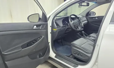 Hyundai Tucson 2017, 160440 км, за 6541.13 USD - фото 10