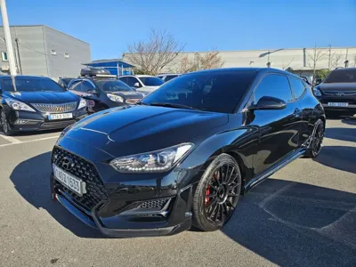 Hyundai Veloster · 2022 год