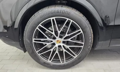 Porsche Cayenne 2024, 36797 км, за 82562.19 USD