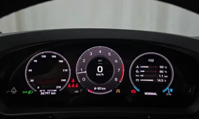 Porsche Cayenne 2024, 36797 км, за 81987.66 USD - фото 8