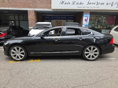 Volvo S90 2017, 169358 км, за 9706.85 USD - фото 9