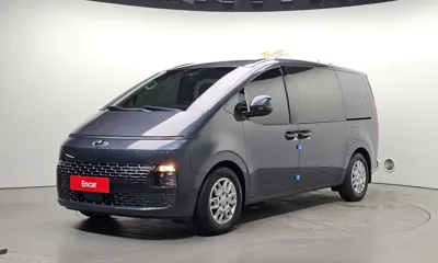 Hyundai Staria · 2022 год