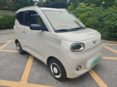 Wuling MINIEV