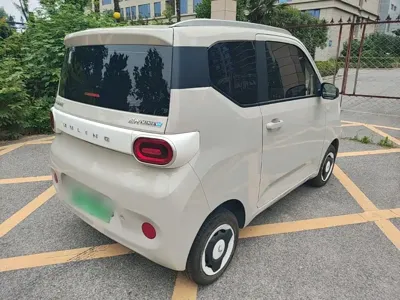 Wuling MINIEV