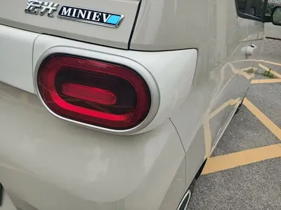 Wuling MINIEV