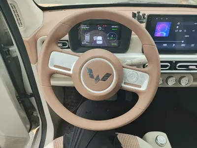 Wuling MINIEV
