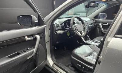 Kia Sorento 2010, 176461 км, за 2630.89 USD - фото 11