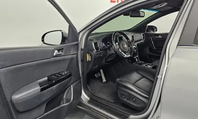 Kia Sportage 2019, 122756 км, за 9621.01 USD - фото 10