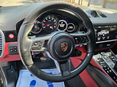 Porsche Cayenne 2020, 42000 км, за 55730.6 USD - фото 7