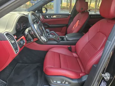 Porsche Cayenne 2020, 42000 км, за 55730.6 USD - фото 9