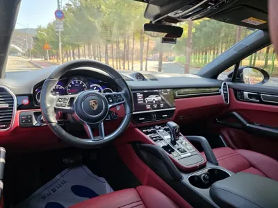 Porsche Cayenne 2020, 42000 км, за 55730.6 USD - фото 11