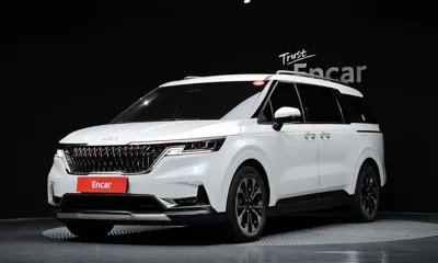 Kia Canival · 2023 год