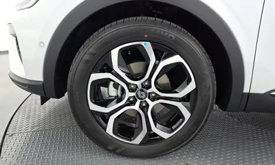 Renault-KoreaSamsung Arkana 2026, 1256 км, за 16738.87 USD