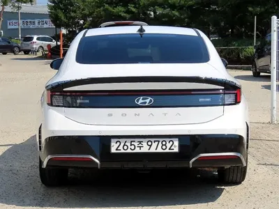 Hyundai Sonata 2026, 47103 км, за 14966.52 USD