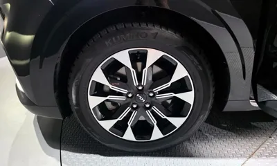 Kia Canival 2023, 74458 км, за 15225.15 USD