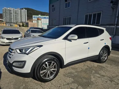 Hyundai Santafe 2013, 146994 км, за 4625.04 USD