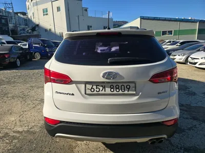 Hyundai Santafe 2013, 146994 км, за 4625.04 USD