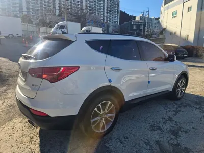 Hyundai Santafe 2013, 146994 км, за 4625.04 USD