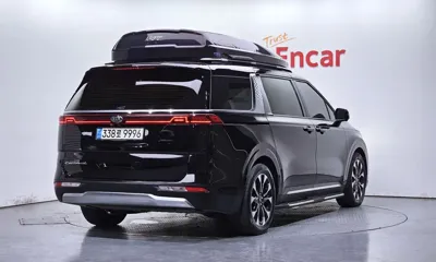 Kia Canival 2021, 123095 км, за 14303.53 USD
