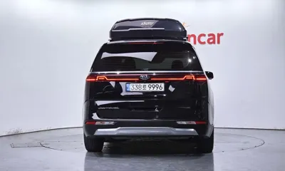 Kia Canival 2021, 123095 км, за 14303.53 USD