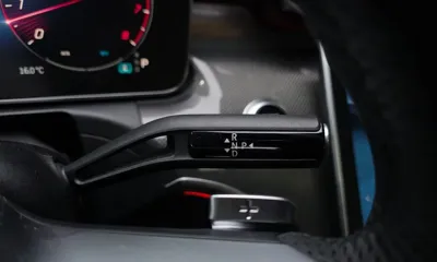 Mercedes-Benz C-Class 2023, 13958 км, за 33797.04 USD - фото 9