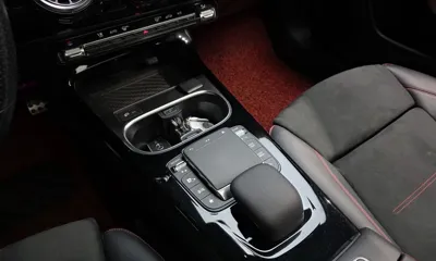 Mercedes-Benz CLA-Class 2020, 38923 км, за 23785.92 USD - фото 19