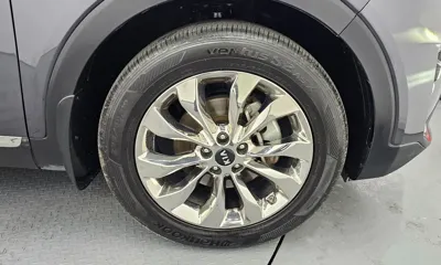 Kia Sorento 2019, 91331 км, за 13214.4 USD