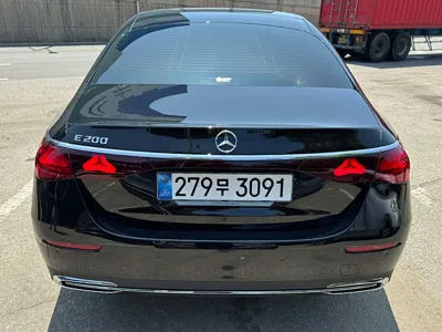 Mercedes-Benz E-Class 2025, 1250 км, за 45672.96 USD