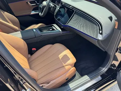 Mercedes-Benz E-Class 2025, 1250 км, за 45672.96 USD - фото 19
