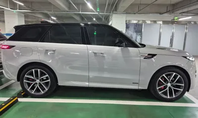 Land Rover Range Rover Sport 2025, 23664 км, за 89197.21 USD