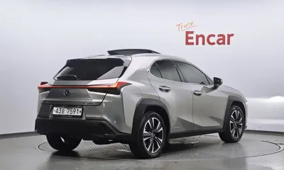 Lexus UX 2019, 119546 км, за 17876.87 USD
