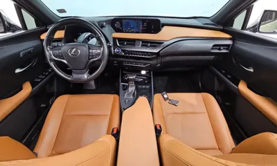 Lexus UX 2019, 119546 км, за 17876.87 USD - фото 7
