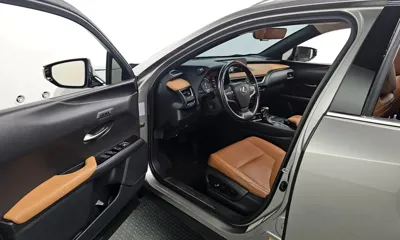 Lexus UX 2019, 119546 км, за 17876.87 USD - фото 10