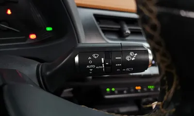 Lexus UX 2019, 119546 км, за 17876.87 USD - фото 20