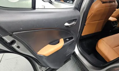 Lexus UX 2019, 119546 км, за 17876.87 USD - фото 25