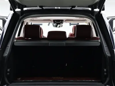 Land Rover Range Rover 2017, 113000 км, за 73376.58 USD - фото 14