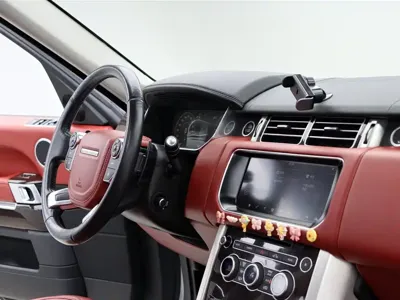 Land Rover Range Rover 2017, 113000 км, за 73376.58 USD - фото 15