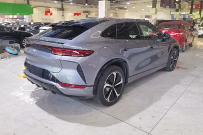 BYD Song L EV 2025, 2400 км, за 25187 USD