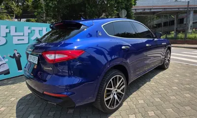 Maserati Levante 2019, 30037 км, за 27687.31 USD