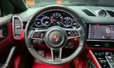 Porsche Cayenne 2020, 43804 км, за 61380.9 USD - фото 13