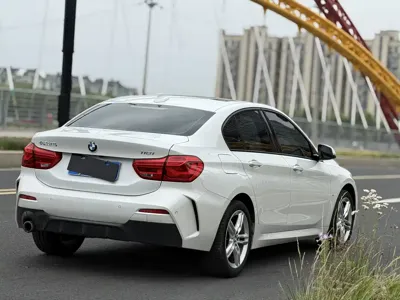 BMW 1 Series 2019, 58000 км, за 7262.96 USD - фото 8