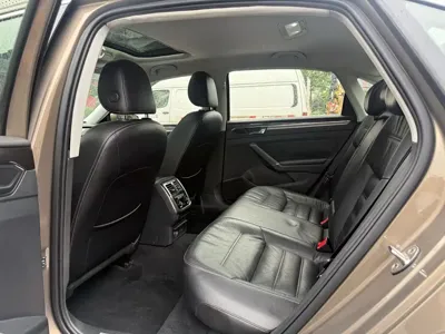 Volkswagen Passat 2016, 88000 км, за 7643.56 USD - фото 11