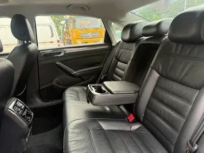 Volkswagen Passat 2016, 88000 км, за 7643.56 USD - фото 13