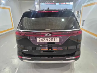 Kia Canival 2021, 66796 км, за 16935.8 USD