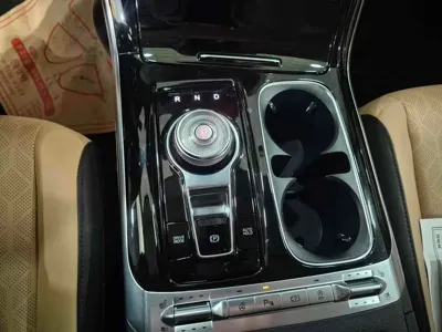 Kia Canival 2021, 66796 км, за 16935.8 USD - фото 9