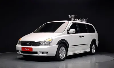 Kia Canival · 2013 год