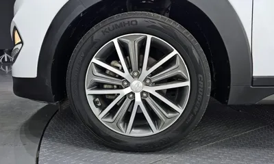Hyundai Tucson 2016, 122169 км, за 5842.2 USD
